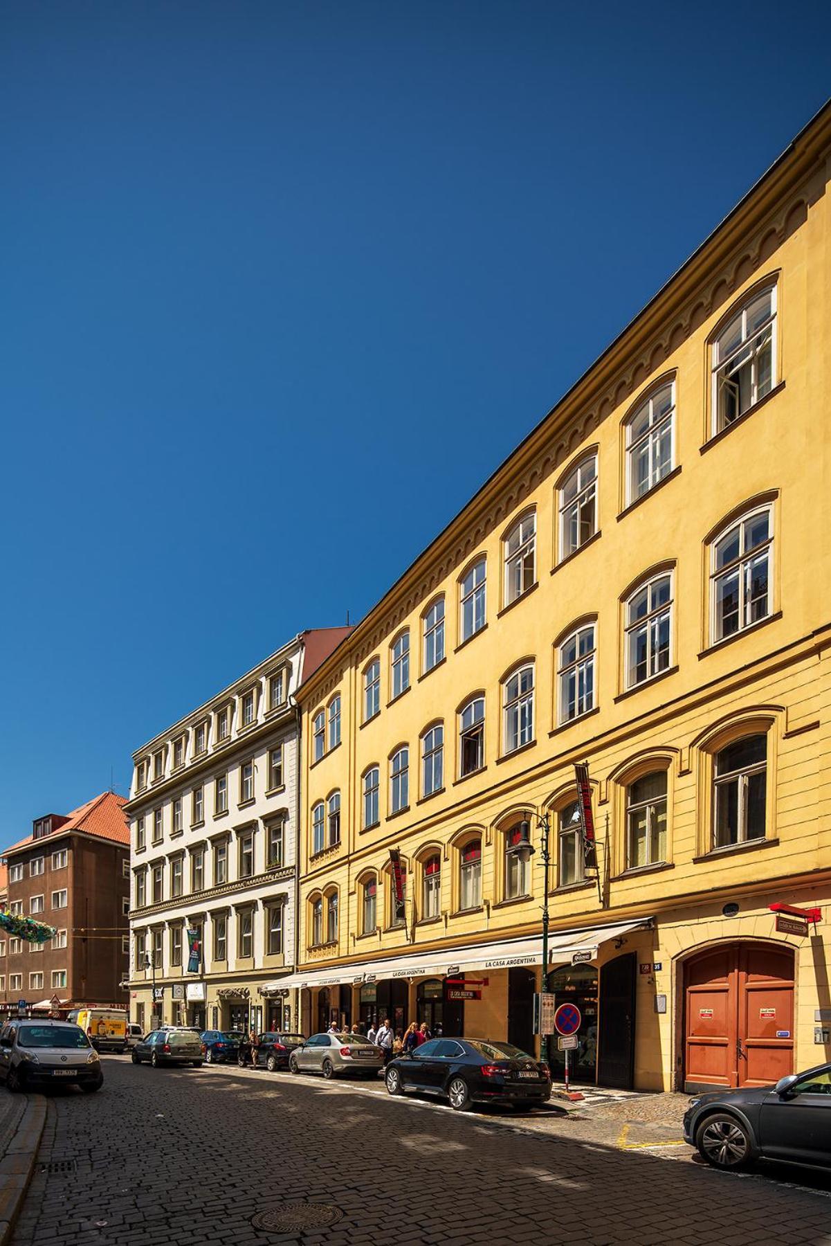 Quiet City Center Apartment In Hip & Foodie Area Prag Eksteriør billede