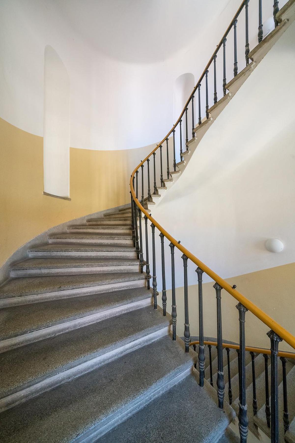 Quiet City Center Apartment In Hip & Foodie Area Prag Eksteriør billede